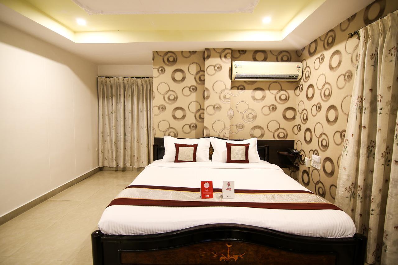 Oyo 9207 Chakri Guest House Visakhapatnam Exterior photo