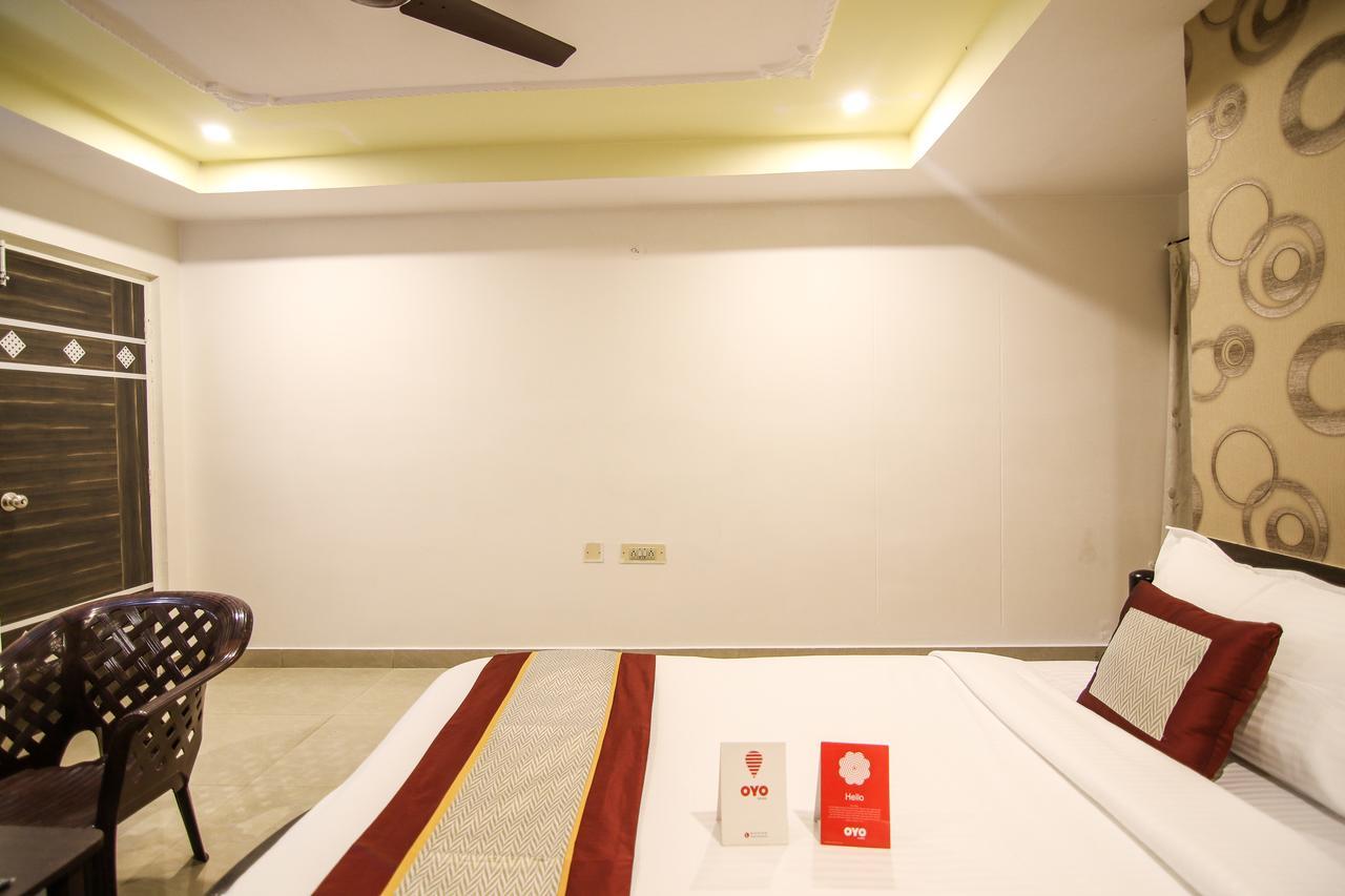 Oyo 9207 Chakri Guest House Visakhapatnam Exterior photo