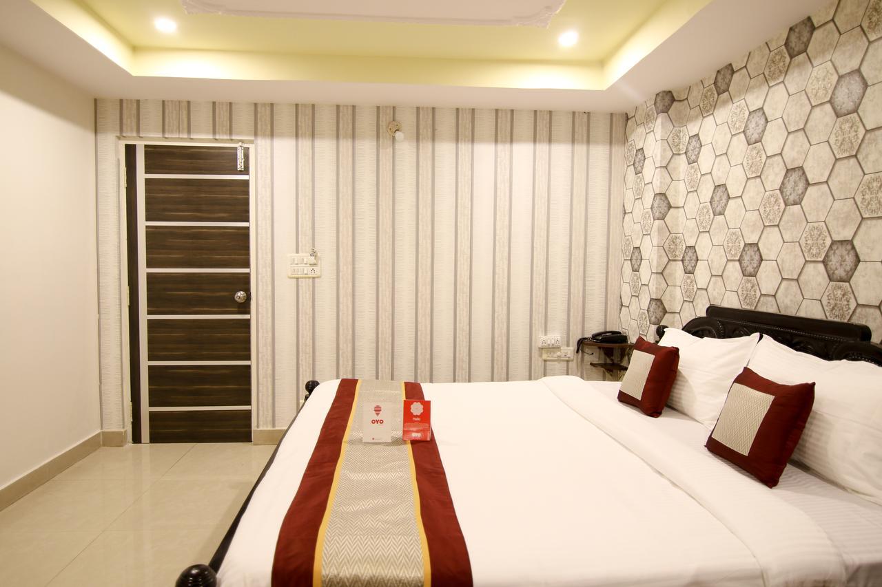 Oyo 9207 Chakri Guest House Visakhapatnam Exterior photo